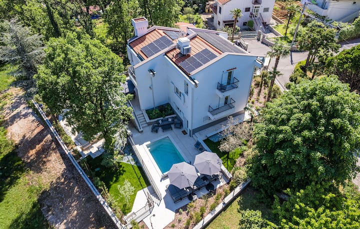 Luxurious Home In Opric With Sauna - Opatija