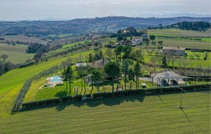 Stunning Home In Macerata - Macerata