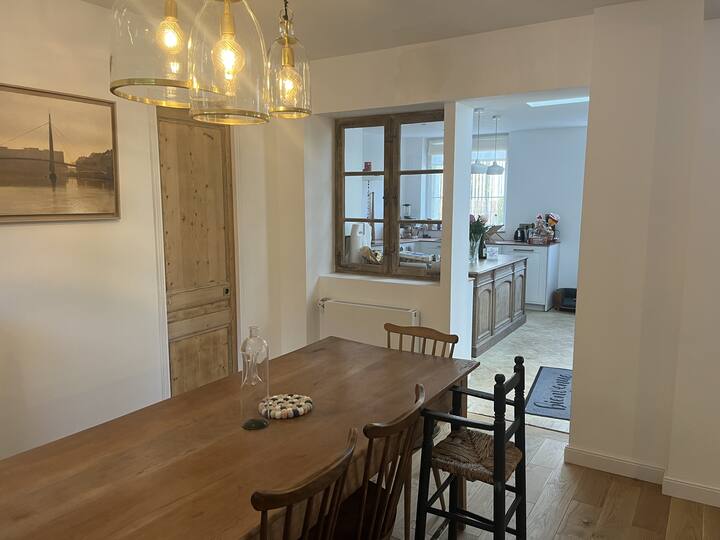 Maison De Charme
10 Pers. Avec Jardin, Proche Mer. - Le Havre