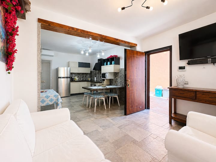 Splendido Appartamento Buddittogliu Con Jacuzzi - San Teodoro