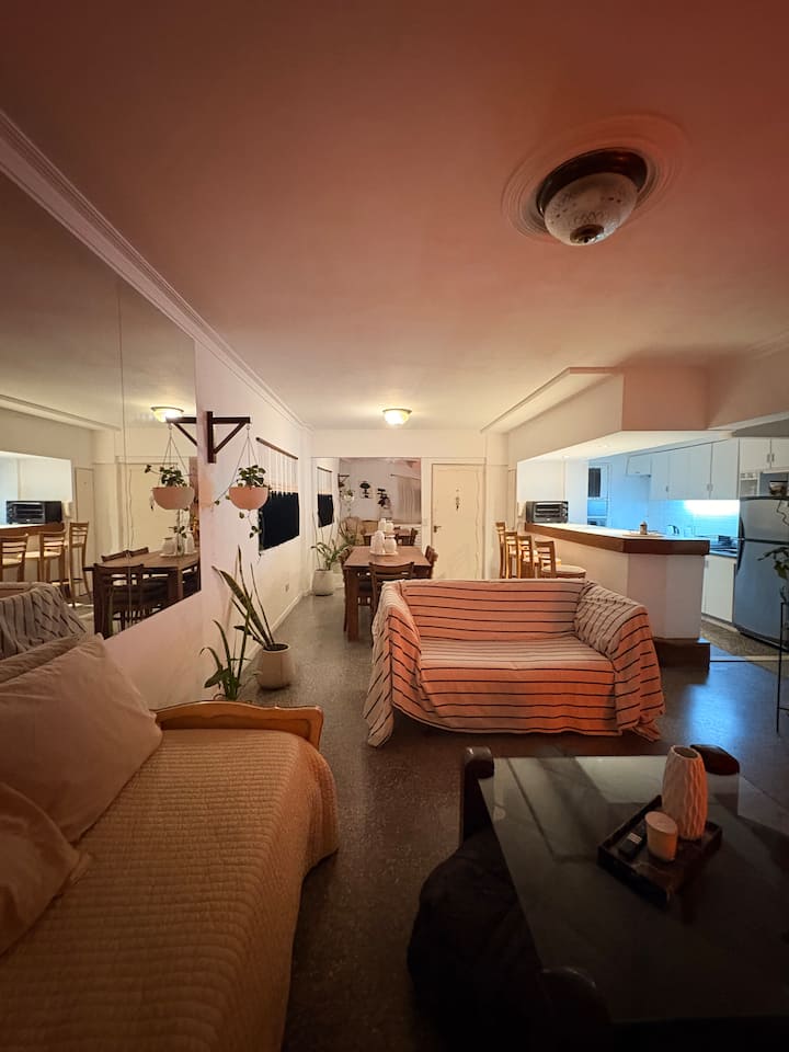 Departamento Acogedor En Pleno Centro. - Corrientes