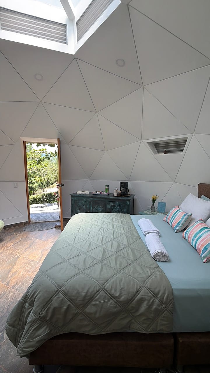 Domo Glamping En Villeta Jacuzzi Privado & Piscina - Villeta