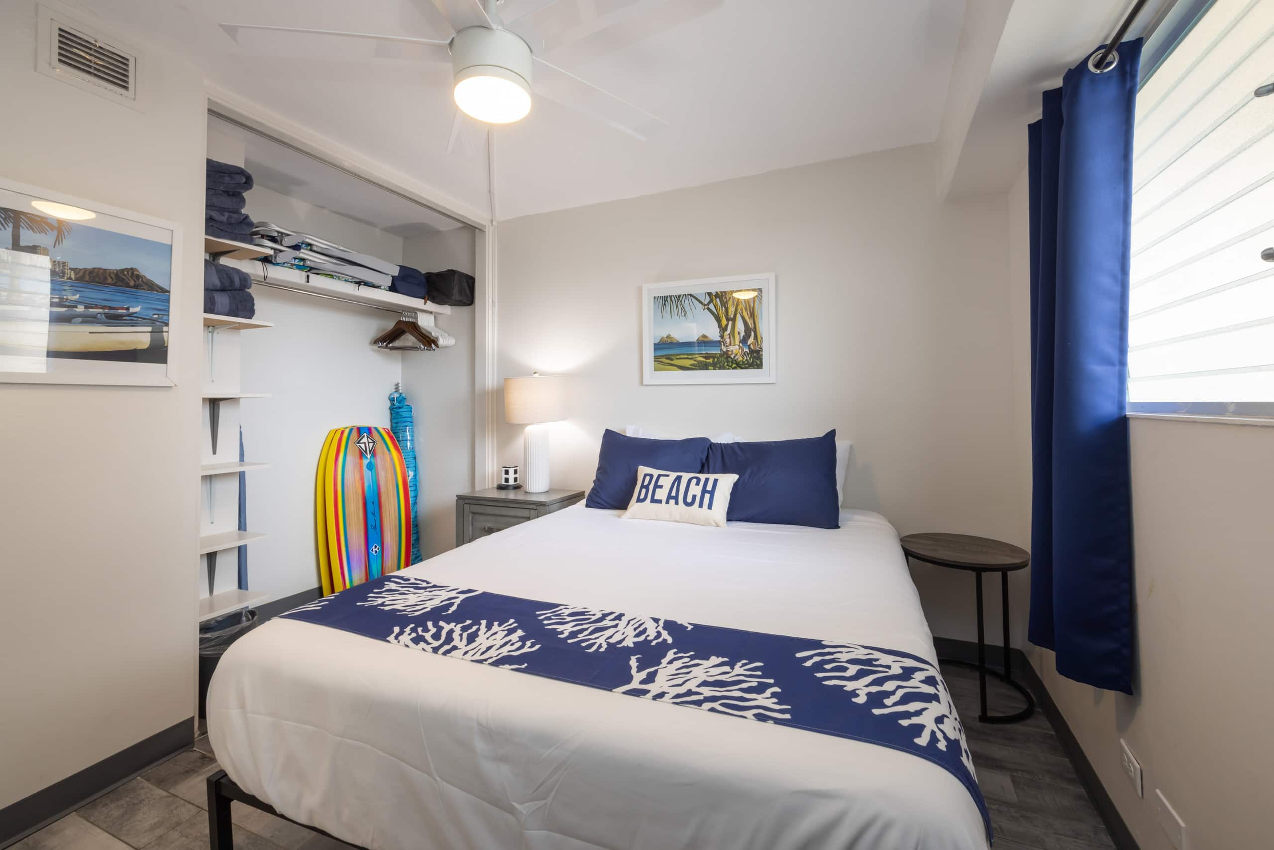 Condo in Honolulu · ★4.88 · 2 bedrooms · 4 beds · 1 bath - Image 1