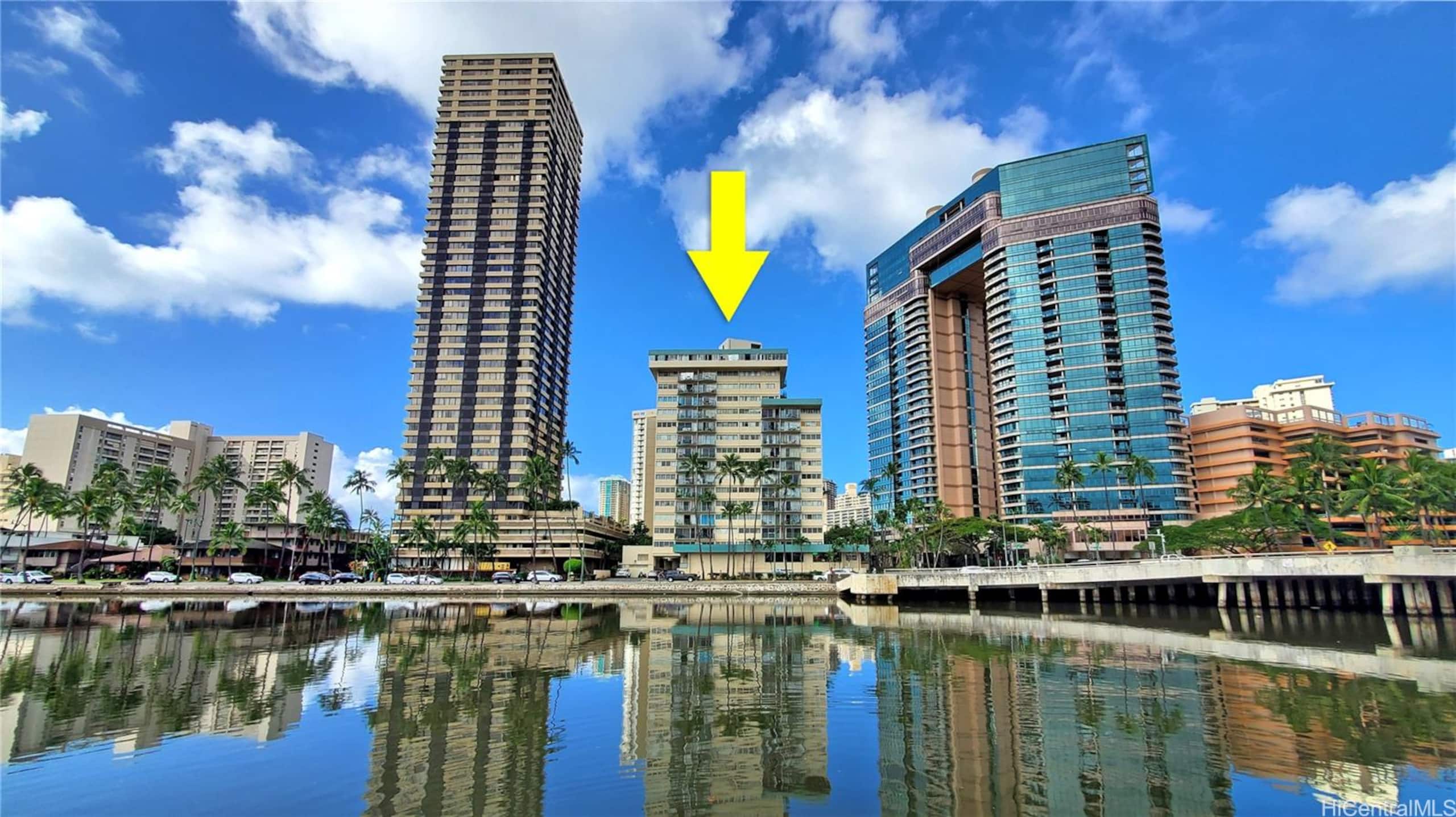 Condo in Honolulu · ★4.88 · 2 bedrooms · 4 beds · 1 bath - Image 24