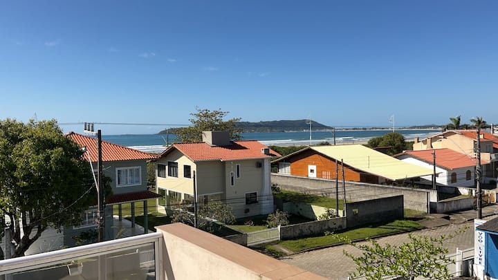 Casa De Praia Para Grandes Grupos, 9 Quartos C/ Ar - Florianópolis