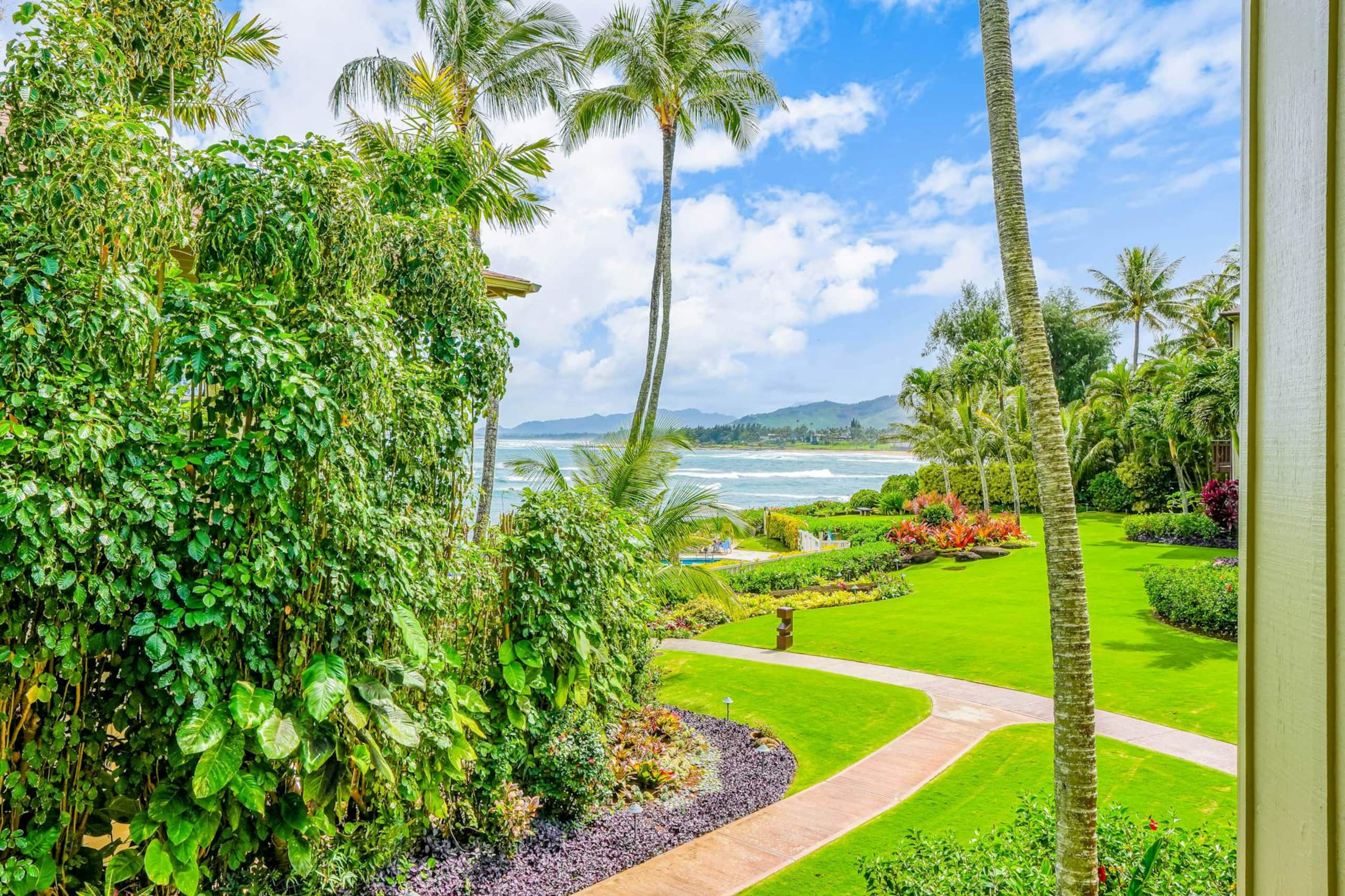 Condo in Kapaa · ★4.84 · 2 bedrooms · 3 beds · 2 private baths - Image 24
