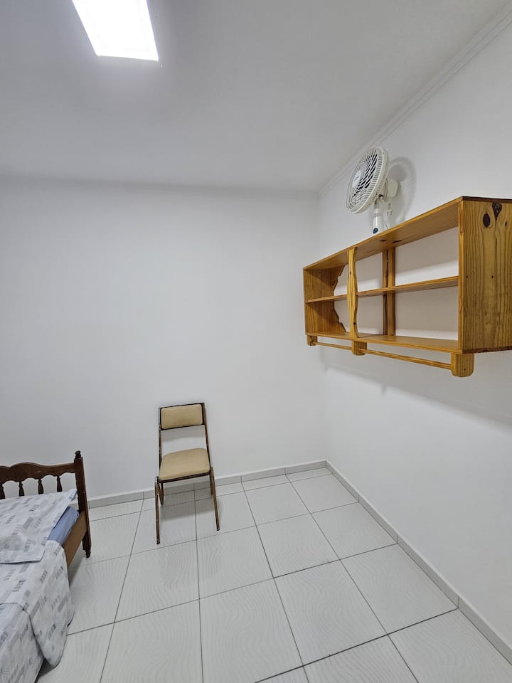 Dhomë gjumi 2