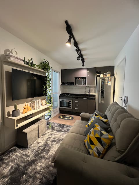 Top Airbnb: Cozy apartment on the 20th floor near Allianz in Lapa
