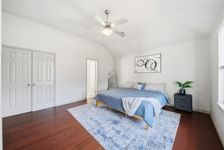 საძინებელი 1