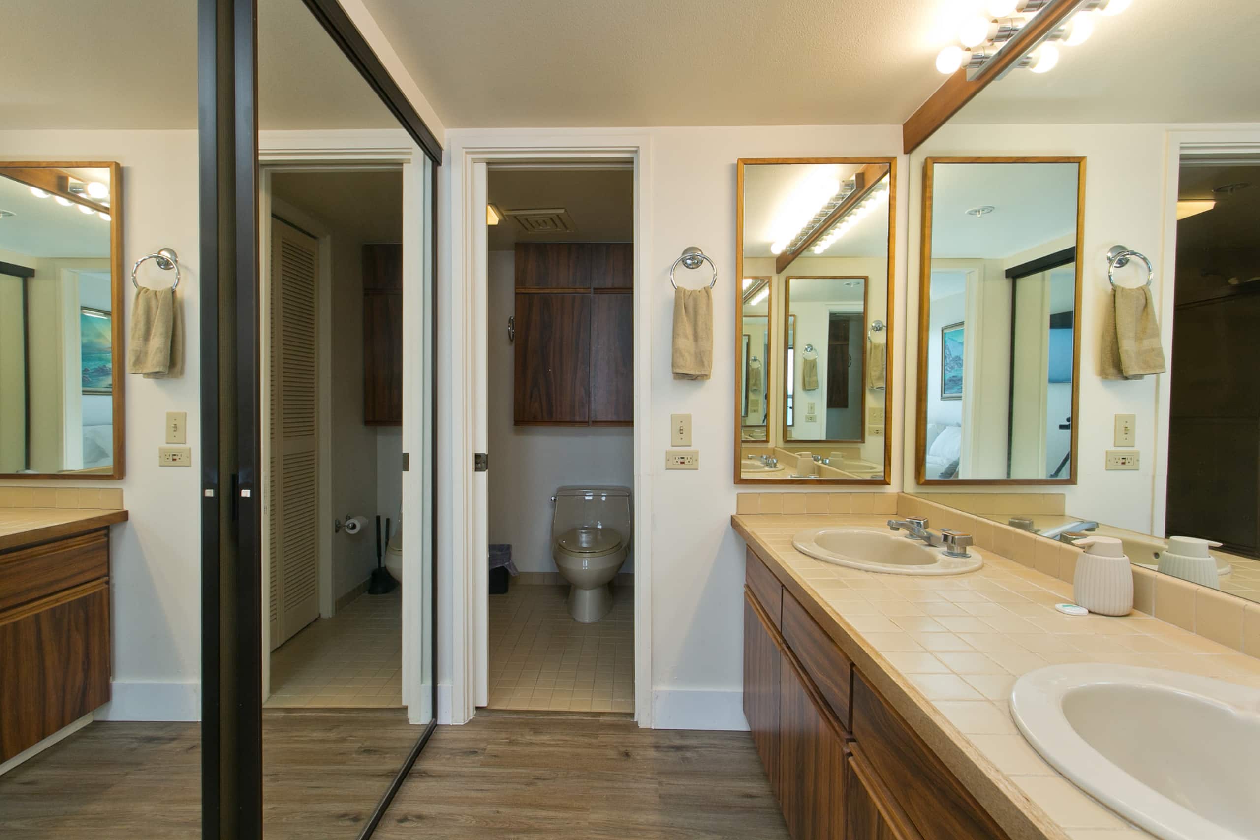 Ultra Luxury, High Floor, Ocean View Free Parking! - Image 17