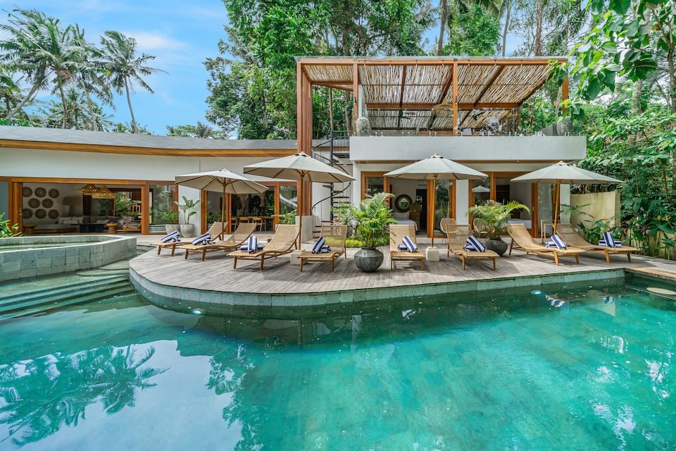 A six-bedroom jungle villa in Ubud, Ubud, Bali, Indonesia, photo 4 of 10