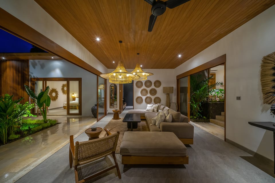 A six-bedroom jungle villa in Ubud, Ubud, Bali, Indonesia, photo 6 of 10