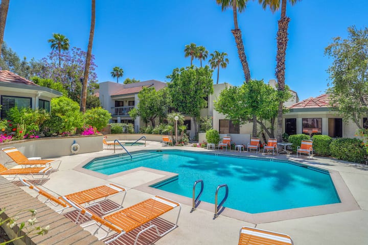2br Mtn-view Condo With 4 Pools, Spas, Balcony, Ac - Palm Springs, CA