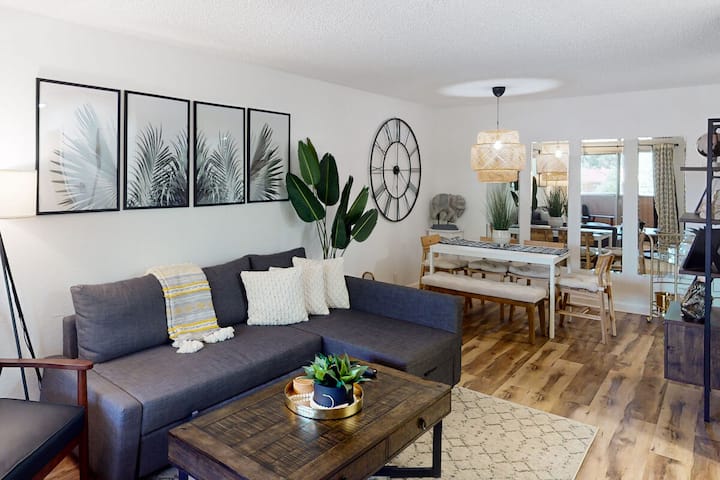 Dreamy 1br Near Downtown With Washer/dryer, Tennis - Palm Springs, CA