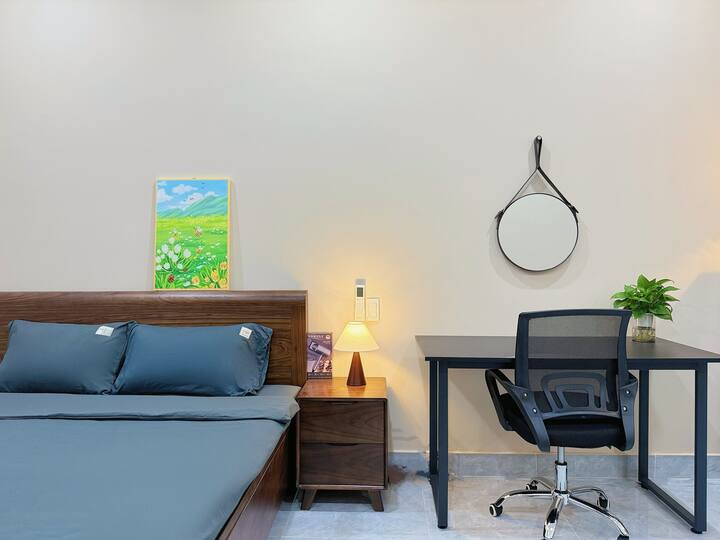Workspace evidence from NewRoom_Cozy Room,Quiet Area,NearBeach_GroundFloor