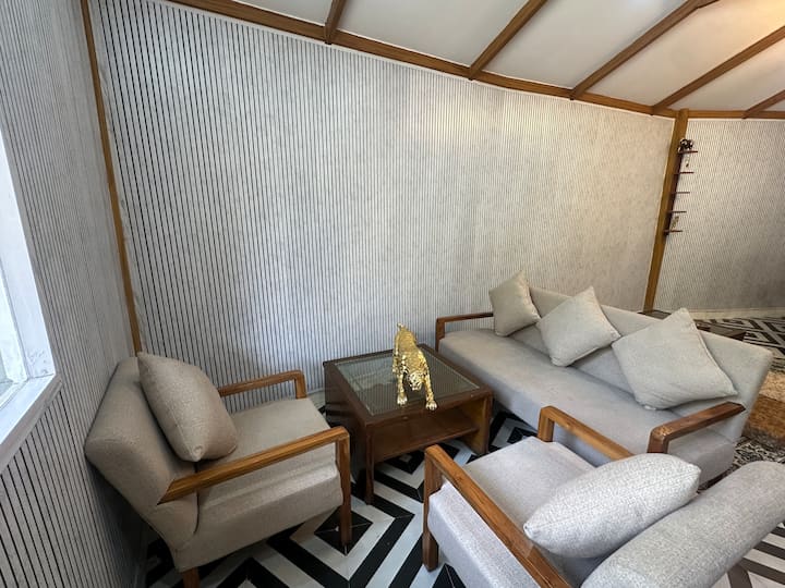 Sherhills Cottage: Scenic 4br Villa With Bonfire - Mussoorie