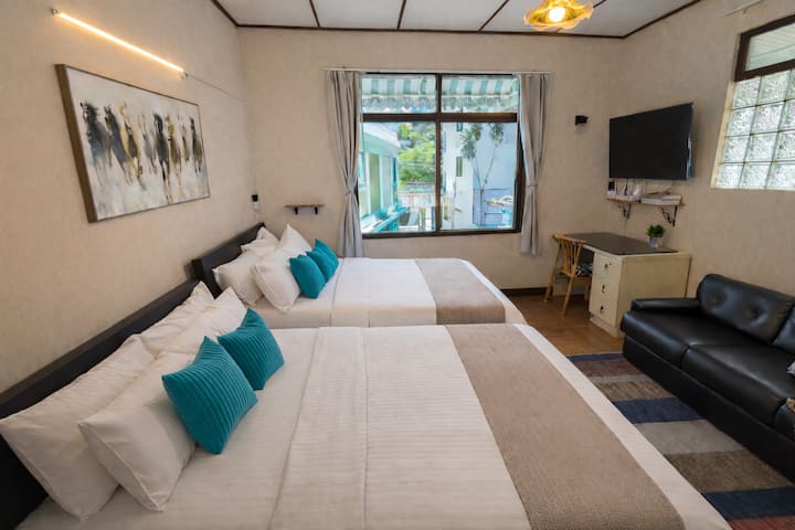 Old Bangkok Charm | Phayathai Bts 2 Min | 4 Guests - Thailand