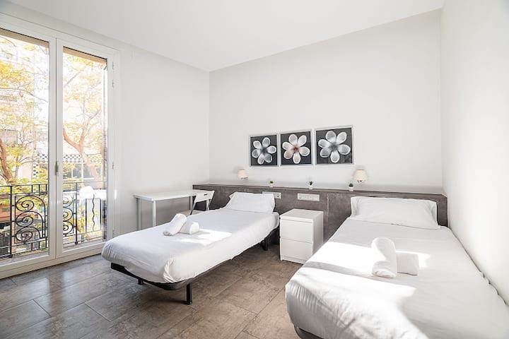 Huge Apartment In Barcelona With Private Terraces - Gavà