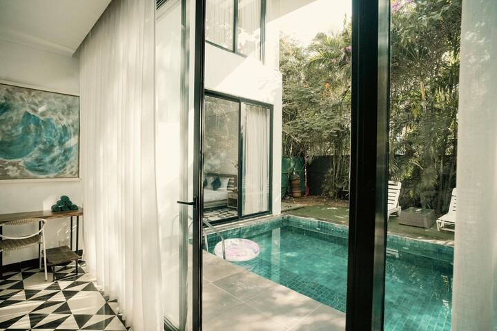 Pool image 1