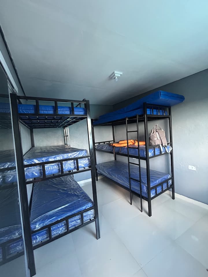 საძინებელი 1