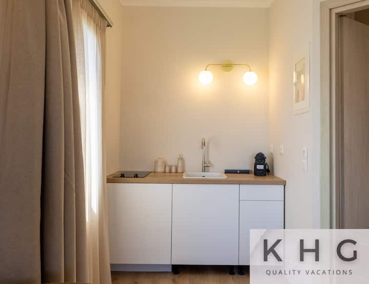 Open Plan Studio In Central Fiskardo! - Asos