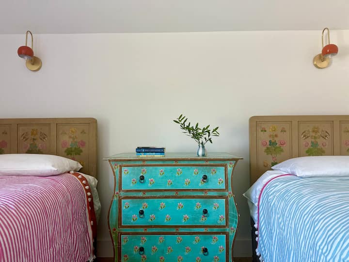Design Forward Escape In Historic Port Costa - Benicia, CA