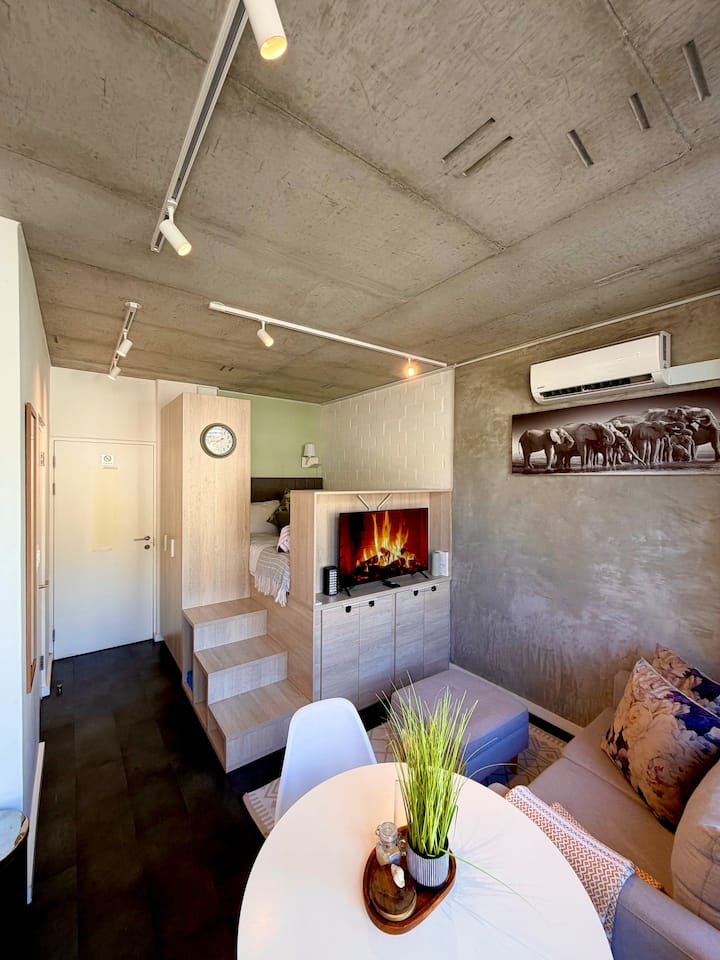 Seapoint Apartment With Lion’s Head View - ケープタウン