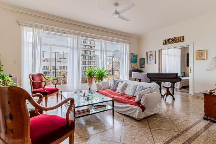 Mansión 8 Px En Pleno Centro | +200 Metros 4 Dorm - Argentine