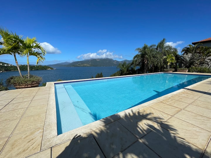 Casa Com Vista Cinematografica, Condominio, úNica - Brazil