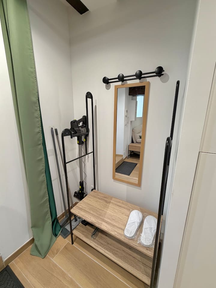 Appartement Dymez
    F2 - Parking Privé - Yvelines