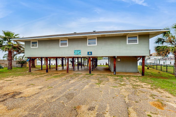 3 Br Side Of Duplex With Internet And Full Kitchen - Dauphin Island, AL