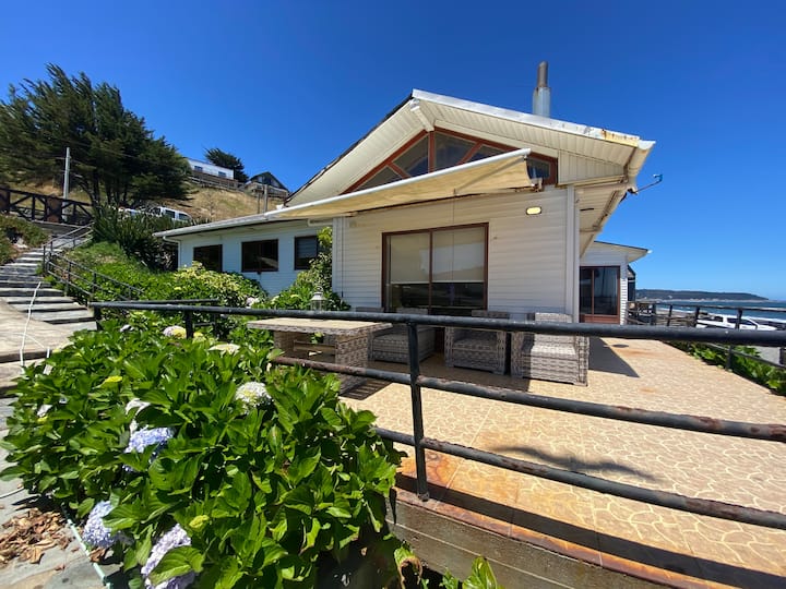 Casa Frente Al Mar - Pelluhue