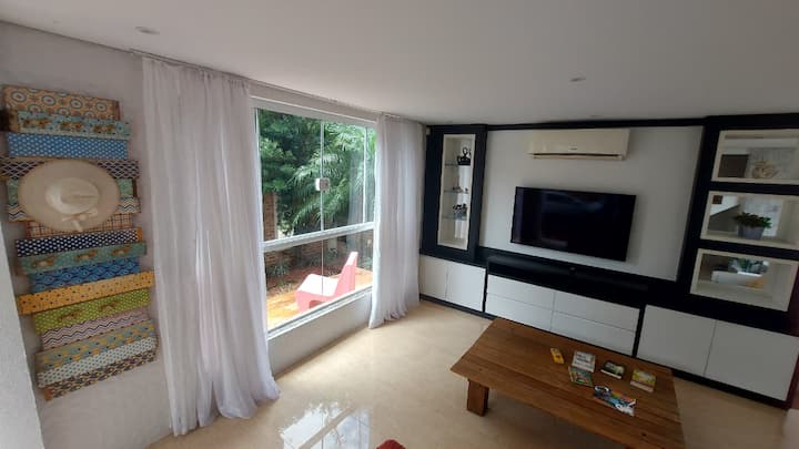 Casa Aconchegante. Perfeita Para Família E Amigos. - Dois Irmãos