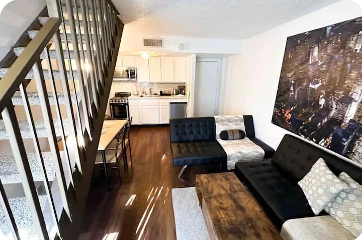 Wonderful Apartment  2beds 1room 1 Bath - Austin