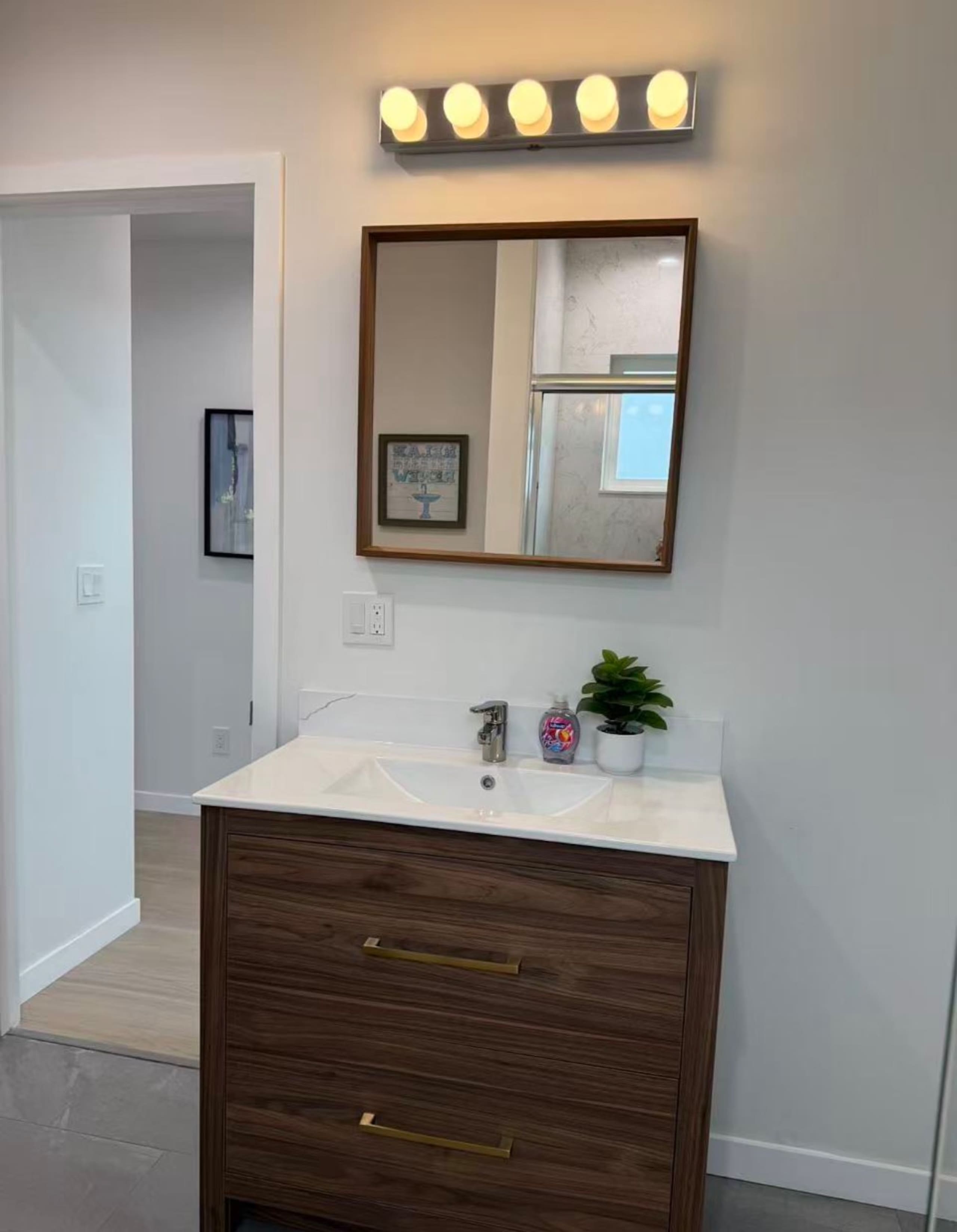 Home in San Francisco · ★4.95 · 3 bedrooms · 4 beds · 3 baths - Image 31