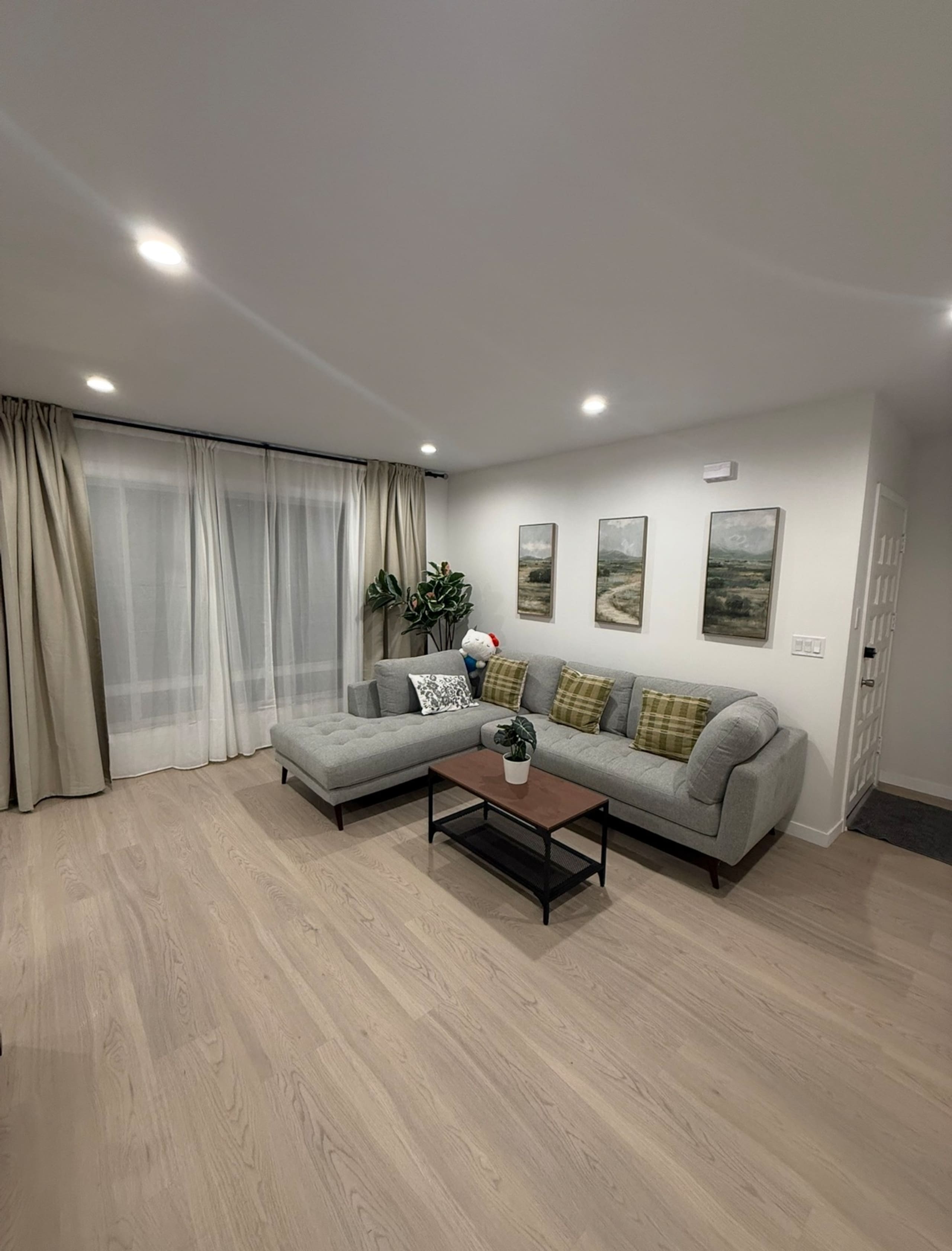 Home in San Francisco · ★4.95 · 3 bedrooms · 4 beds · 3 baths - Image 5