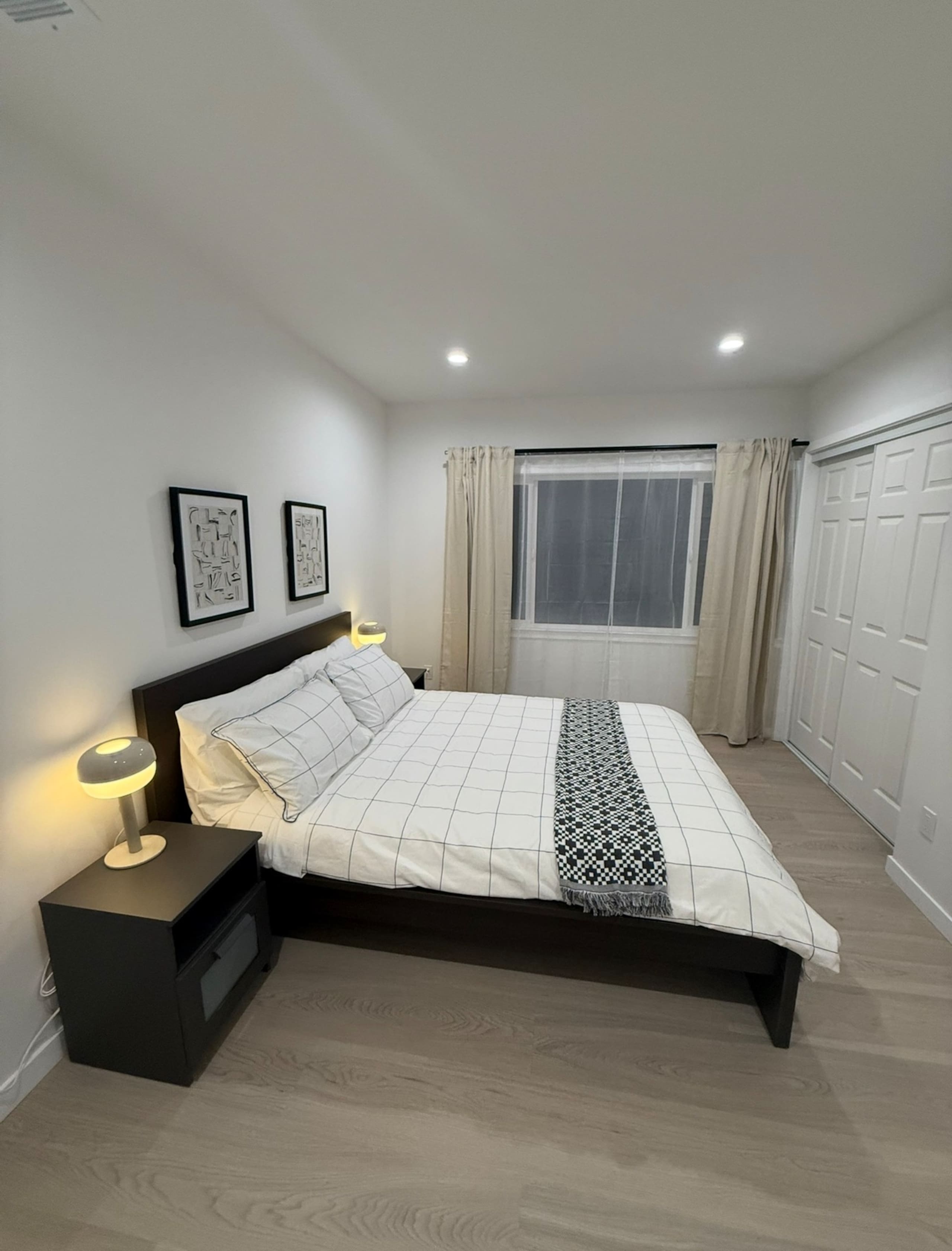 Home in San Francisco · ★4.95 · 3 bedrooms · 4 beds · 3 baths - Image 21