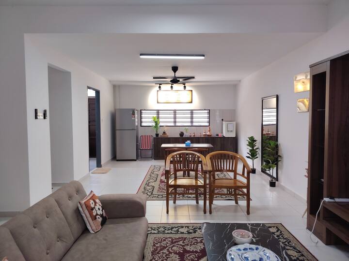 Anak Ku Homestay - Merlimau