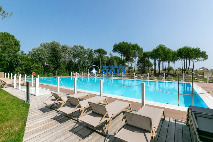 Jl Blu Resort * C36 * Pool + Garage - Lido de Jesolo
