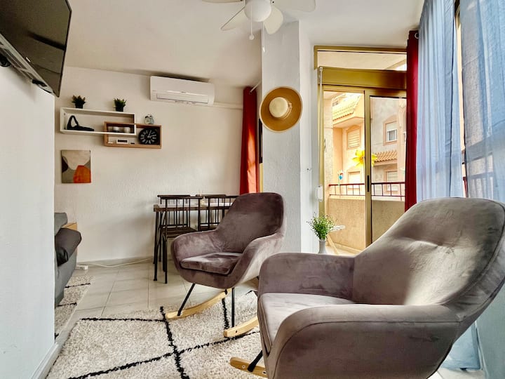 Stylish Apartment Near Palm Avenue | 500 M Beach - Torrevieja