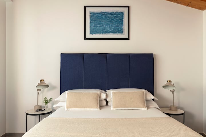 Stylish 1 Bedroom Apartment In San Lorenzo, Rome - Rome