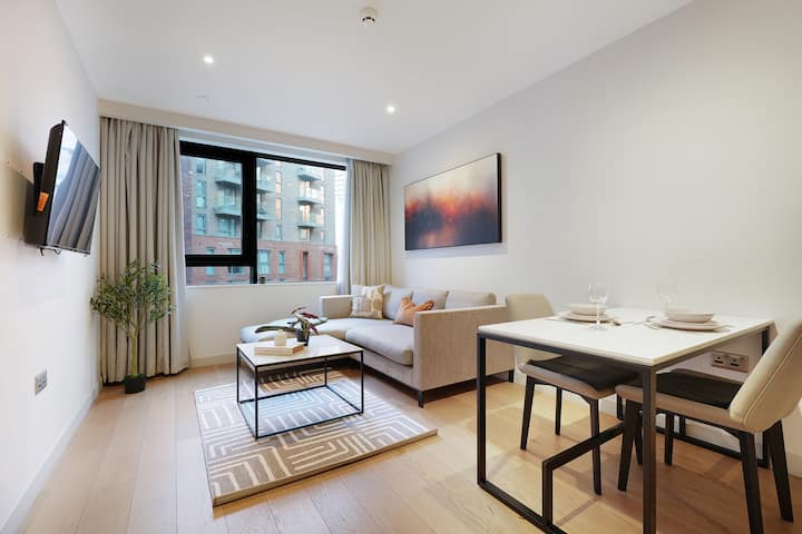 Modern 1-bed Manchester City Centre Apartment - The University of Manchester
