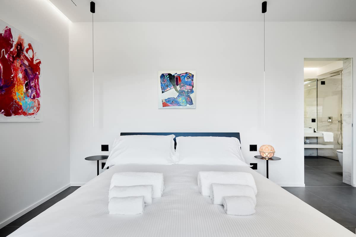 Home Gallery — 21