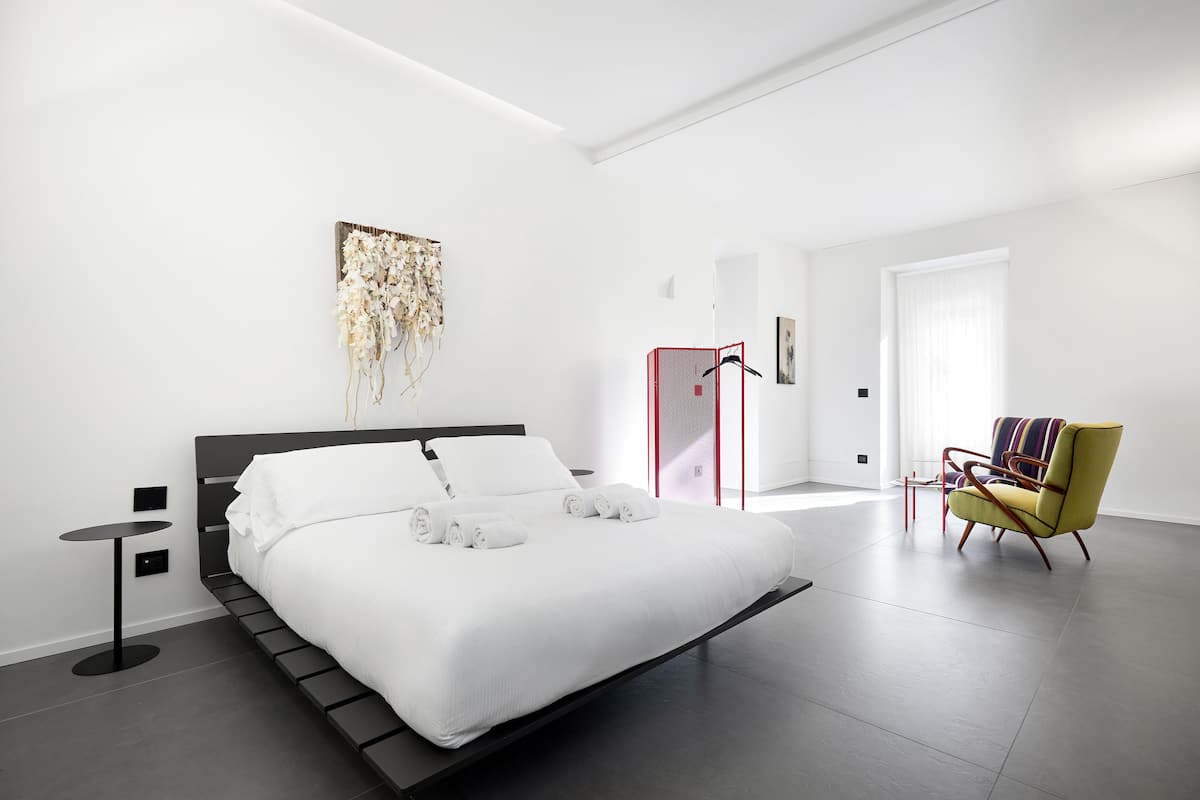 Home Gallery — 15