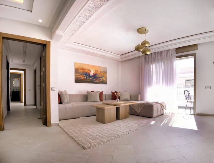 Appart Chic Bord De Mer, Splendide Vue Montagne - Agadir