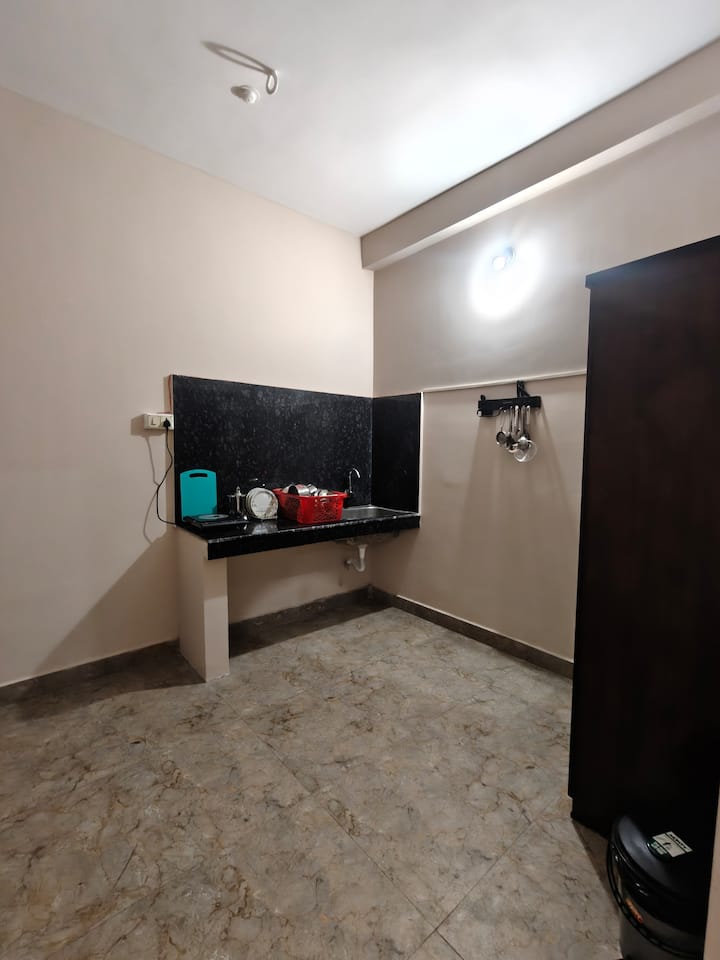 Perfect Homestay -3ac Room, Kitchen Available - Puri