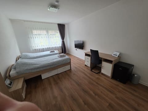 Top Airbnb: 3-Room Apartment (3) in Dellviertel