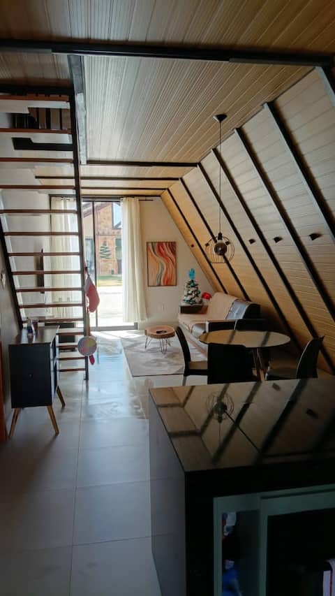 Popular Airbnb listing: Luiz Gonzaga Cabin @cabanaluizgonzaga in Bananeiras