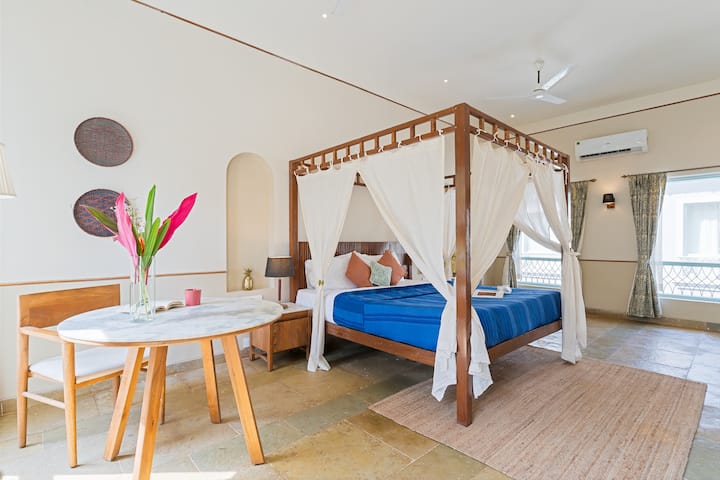 Bedroom 1 image 1