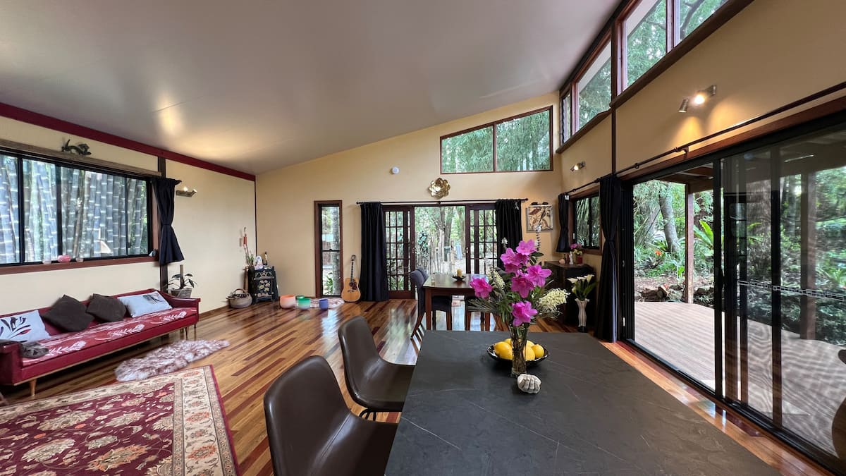 Private Spacious Mountain Retreat Tamborine — photo via the host's Airbnb listing